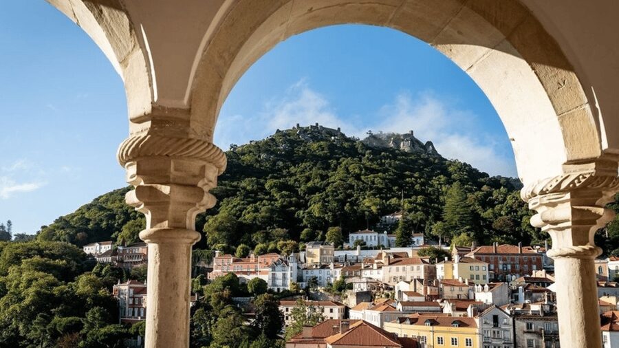 Lisbon: Sintra w/ Pena Palace, Cascais, Cabo Roca & Azenhas - How this Lisbon to Sintra and coast day trip really works