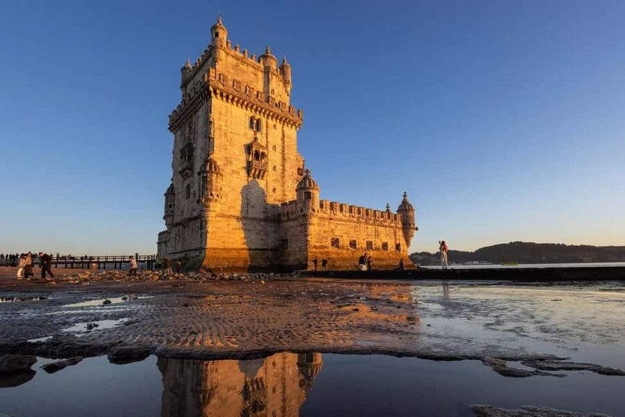 Lisbon: Skip-the-Line Pastéis de Belém & Belém Tuk-Tuk Tour - Should you book this tour?