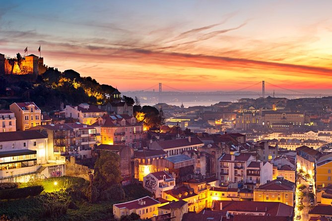Lisbon Small-Group Sightseeing City Tour with Transportation - Pickup and Timing: The 8:00 am Start Advantage