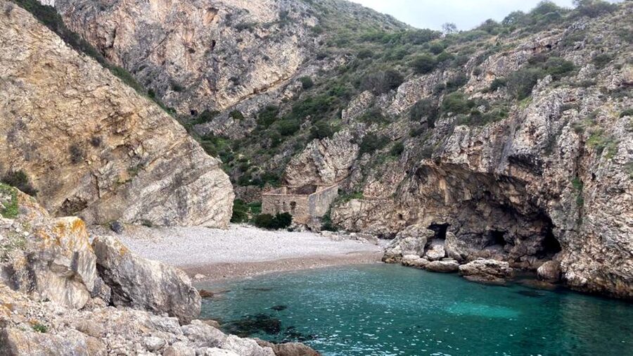 Lisbon: Snorkelling in Sesimbra/Arrábida Natural Park - How the tour keeps you safe and still has fun