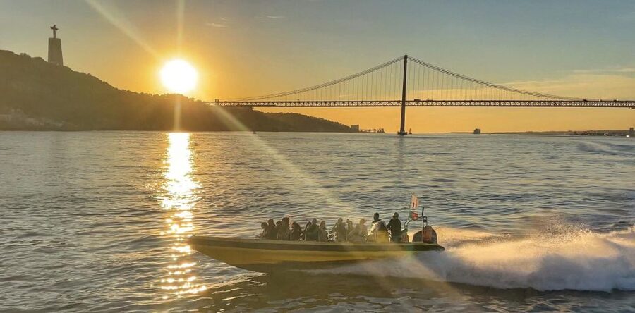 Lisbon Speedboat Sunset with Monuments Sightseeing - Belém Tower and the Riverfront Stops That Make Sunset Work