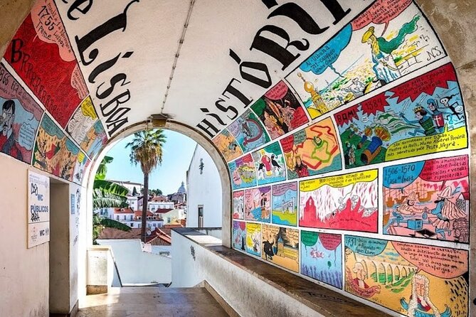 Lisbon Street Art - Private Guided Tour in a Electric Tuk Tuk - Stop-by-Stop: Graça and São Vicente Murals in a Tight Route