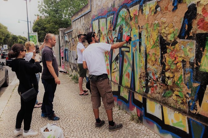 Lisbon Street Art Tour - Stop 5: Estrada de Chelas street art and Lisbon in motion