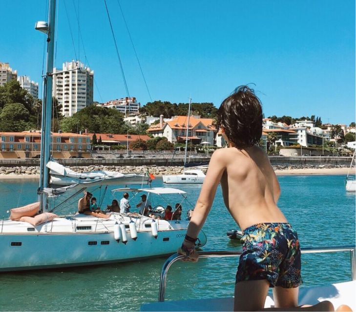 Lisbon: Sunset Boat Tour with Wine - Who this tour suits best