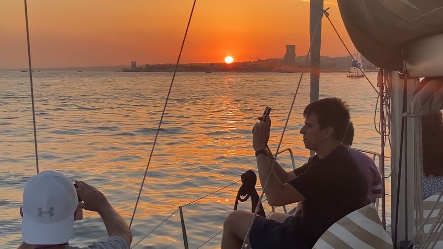 Lisbon: Sunset Cruise with Drinks - Christ the King and the sunset horizon: ending with the right kind of quiet