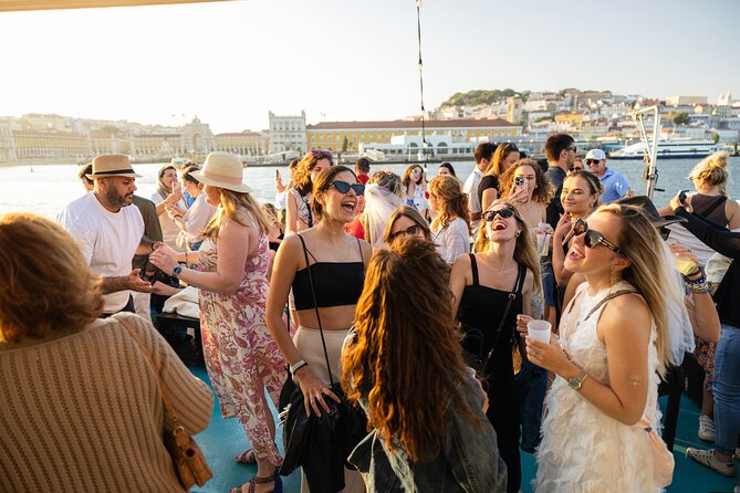 Lisbon: Sunset on board with music & drinks - Crowds, comfort, and the “find your spot” strategy
