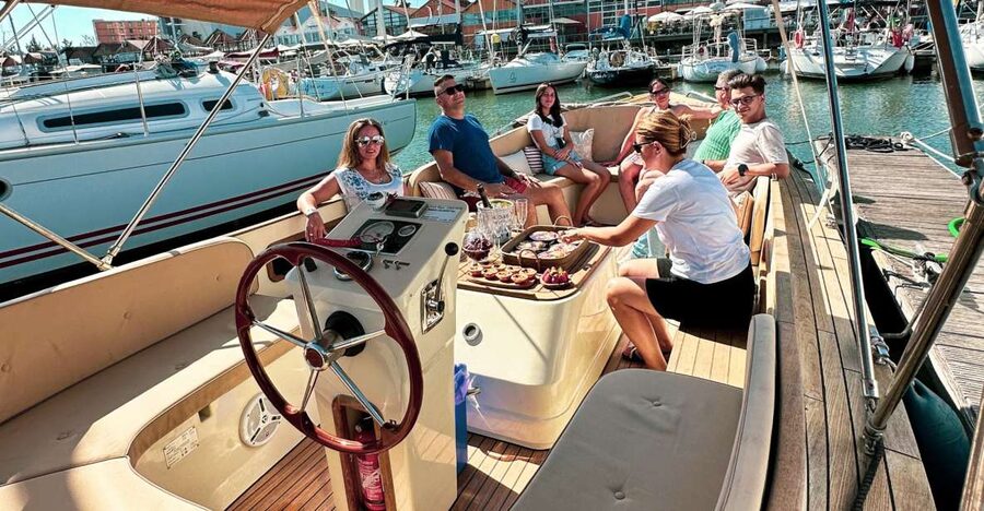 Lisbon – Sunset Porto Tonic Premium Boat Experience - A small-boat sunset on the Tagus, with Porto tonic included