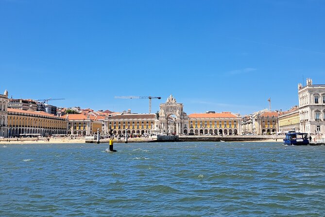 Lisbon: Sunset Sailboat Tour on the Tagus River + Welcome Drink - The 2-Hour Pace: Enough Time for Sunset Without Dragging On