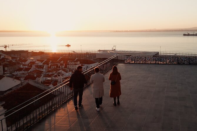 Lisbon Sunset Walk Through Hidden Viewpoints With a Local - São Jorge Castle at Golden Hour: The Secluded Terrace Finale