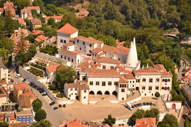 Lisbon Super Saver: 2-Day Sintra, Cascais, Fatima, Nazare and Obidos Small-Group Day Trips - Guide quality really changes the day