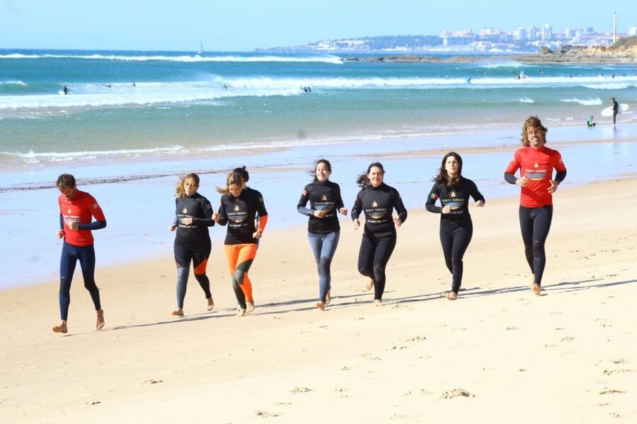 Lisbon: Surf Lesson - Beach reality check: crowds, weather, and staying flexible