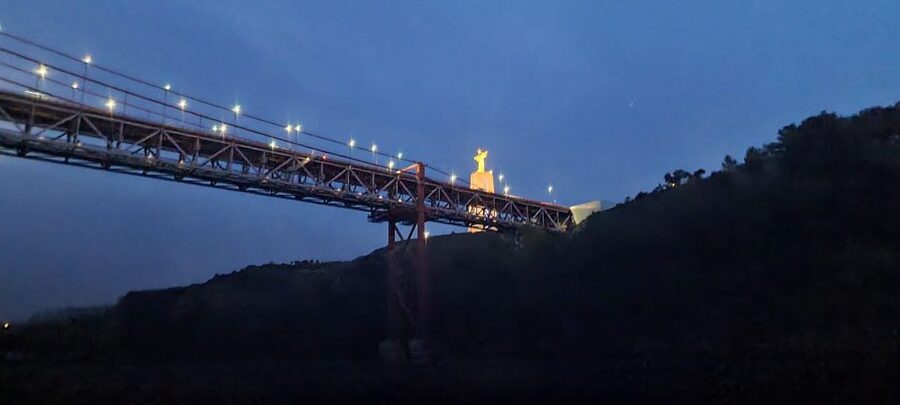 Lisbon: Tagus River Boat Sunset and Night Champagne Tour - Champagne on board: small details that make it feel special