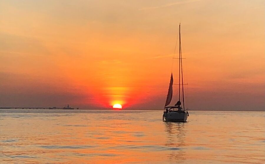 Lisbon: Tagus River Cruise, Morning, Day, Sunset, or Night - Picking Your Time: Morning, Day, Sunset, or Night