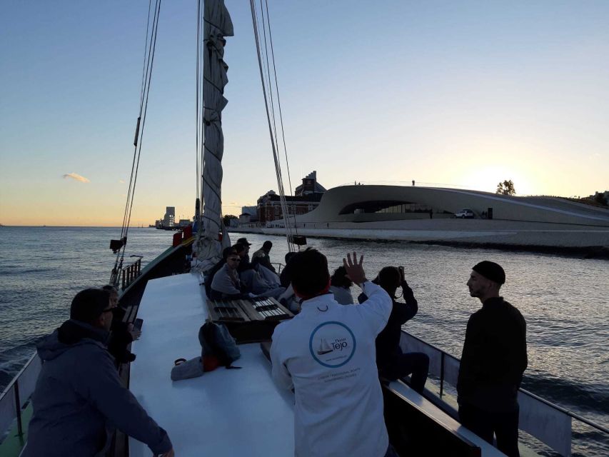 Lisbon: Tagus River Sunset Cruise in a Traditional Vessel - Two hours on the Tagus: what this sunset cruise is really like