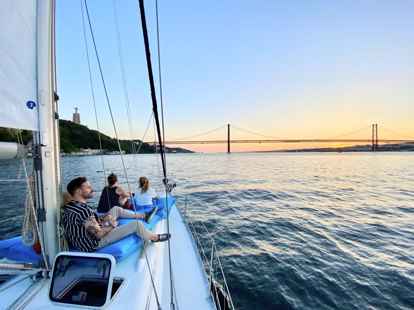 Lisbon: Tagus River Sunset Cruise with Drinks - The Landmark Route: Belém, Discoveries, and Bridges From the Water