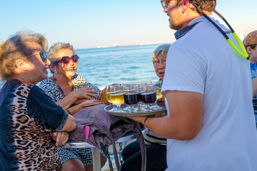 Lisbon: Tagus River Sunset Tour with Snacks and Drink - Monument to the Discoveries and Belém Tower: Lisbon’s river power in small doses