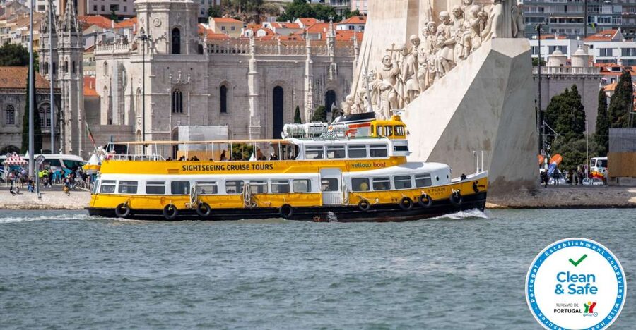Lisbon: Tagus River Yellow Boat Cruise - Boarding at Terreiro do Paço (Gate B) and getting your bearings