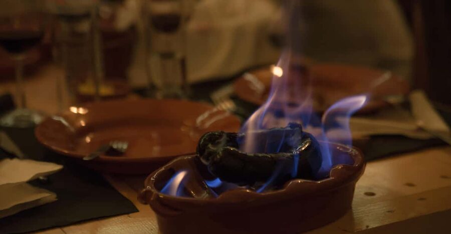 Lisbon: Tapas & Drinks with Fado Live Performance - The Tapas Menu: Bean Soup, Peixinhos da Horta, and More