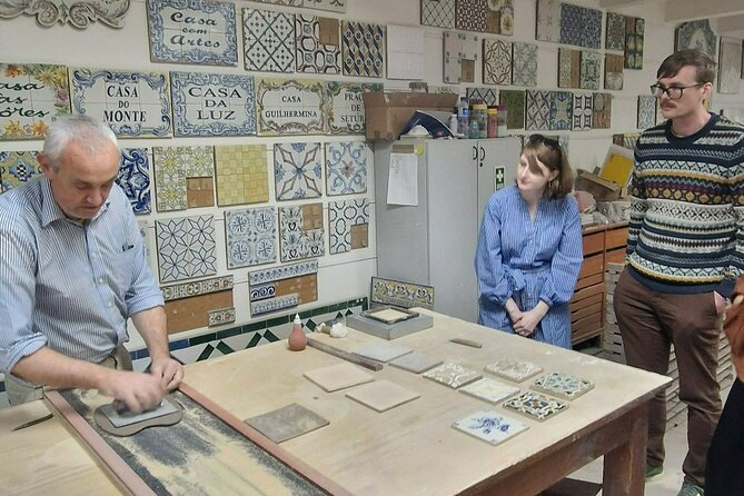 Lisbon: Tile Workshop and Wine Tasting Tour with Hotel Pick-Up - Leiveira Azulejos workshop: learn 3 techniques in real terms