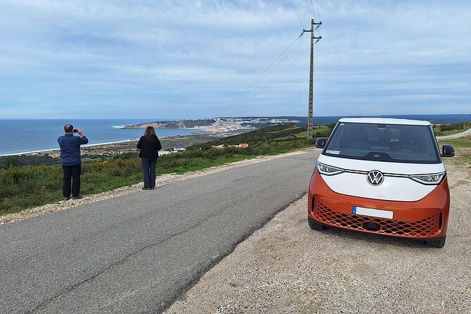 Lisbon to Porto or Porto to Lisbon transfer with stops - Nazaré: Coastal Views With a Built-In Break From Driving