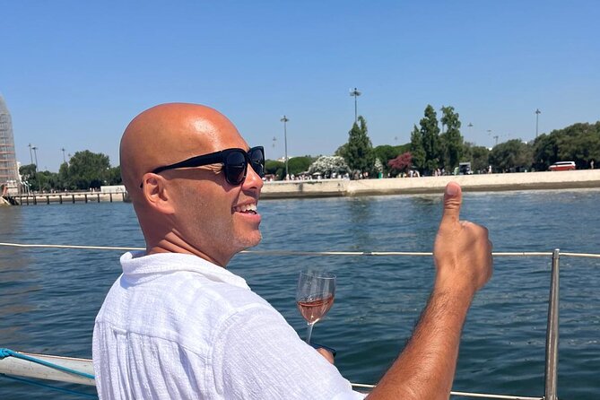 Lisbon to Vela Private Experience in the Tejo - Meeting at Lisbon International Sailing Club (and what to expect right away)