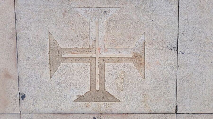 Lisbon: Tomar and Almourol Knights Templar Tour - Tomar Break Time: Reset, Eat, and Pace Yourself