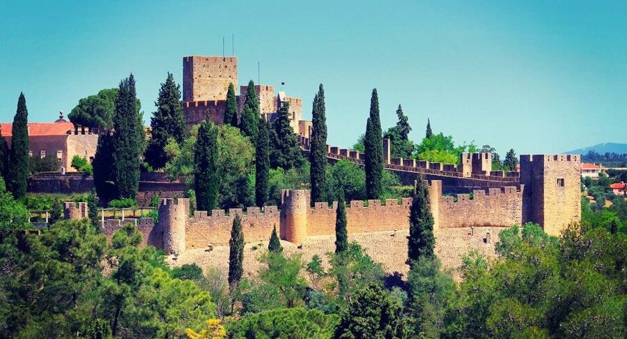 Lisbon: Tomar and Almourol Knights Templar Tour - Pegões Aqueduct and a Photo Stop That Adds Context