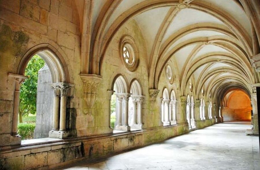 Lisbon: Tomar, Batalha, and Alcobaça Monasteries Tour - Price and Entry Tickets: What You’re Really Paying For