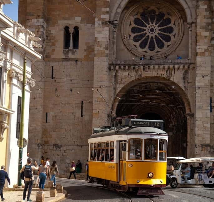 Lisbon Tram 28 Route : Electric Tuk Tuk | Professional Guide - Key Things to Know Before You Go