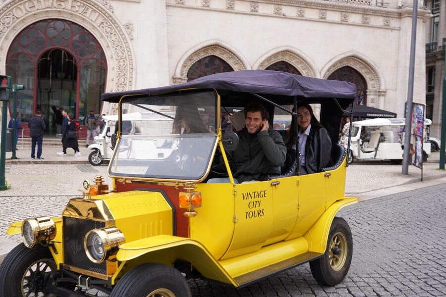 Lisbon: Tuk Tuk City tour with vintage car - Vintage Model T-style tuk tuks: the ride that sets the tone
