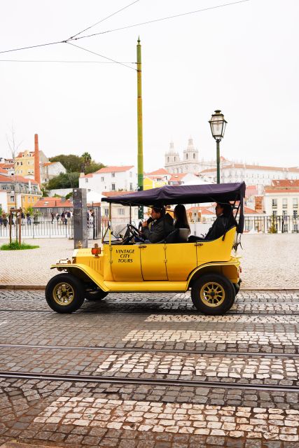 Lisbon: Tuk Tuk City tour with vintage car - Alfama in the shorter options: oldest streets, real context