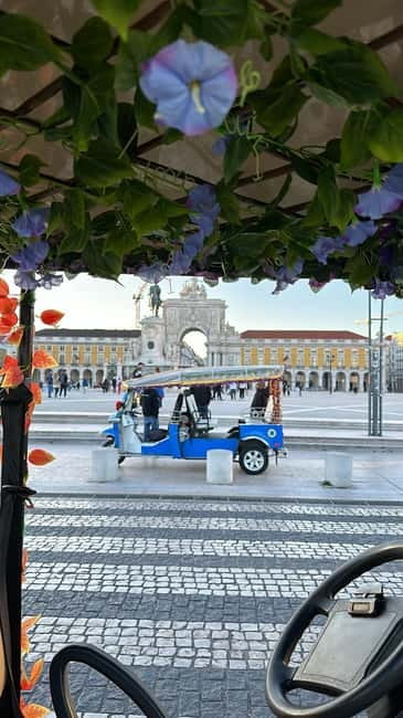 Lisbon Tuk Tuk Tour 1 Hour 30 Min - Stop 9: Santa Apolónia for a quick, useful look