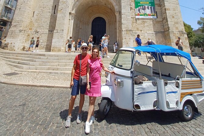 Lisbon Tuk Tuk Tour – 1-Hour Old Town Experience - Meet at Hard Rock Cafe, then let your driver guide the day