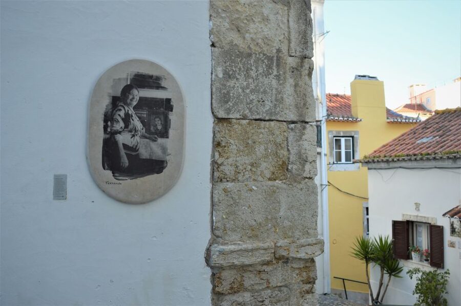 Lisbon: Walking Tour in the Center (Max 12 Participants) - A quick note on guides and language (German)