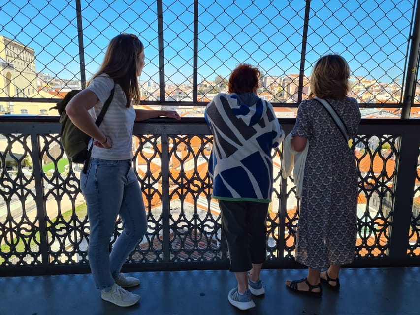 Lisbon: Walking Tour in the Center (Max 12 Participants) - Chiado and Praça Luís de Camões: poets’ quarter vibes without the stuffiness