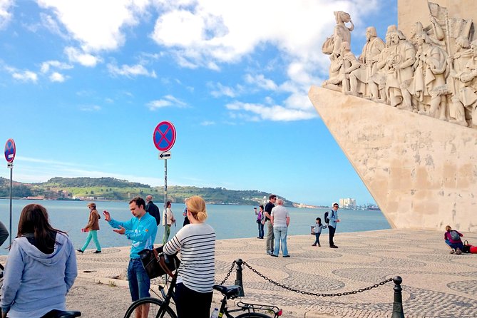 Lisbon Waterfront Bike Tour - Small Groups - MAAT (and Why a Quick Close-Up Works)