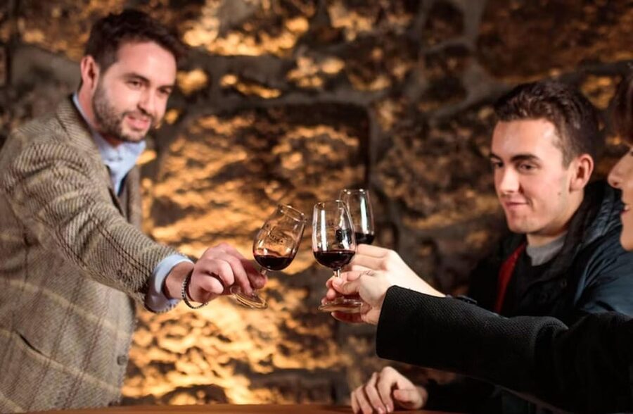 Lisbon Wine Tasting - Meeting Point: Keep It Simple