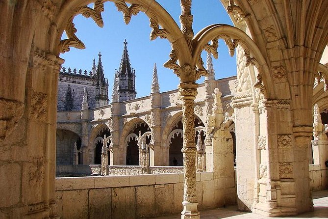 Lisbon Your Perfect Day in the City Custom Private Tour - How a private guide turns Lisbon into your perfect day