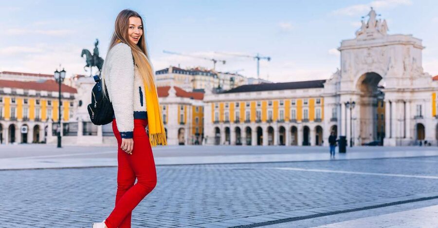 Loving Lisbon: Capture Your Memories with a Photoshoot! - Price and value: $64 per group (up to 8)