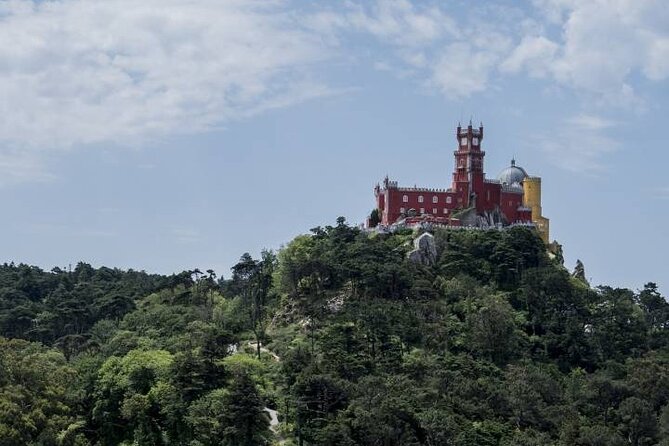 Medieval Vila de Sintra Tour from Lisbon in Mercedes de Luxo - Best For Who: The Right Fit for Your Sintra Style