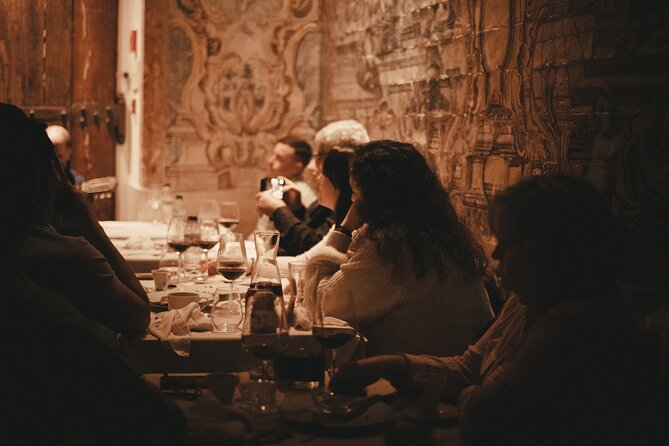Mesa de Frades Dinner in Lisbon Fado Show Portuguese Live Music - Duration and schedule: planning a 2 to 4 hour evening