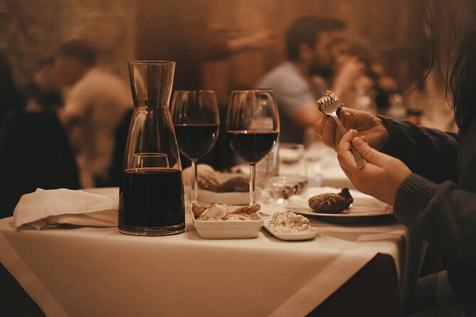 Mesa de Frades Dinner in Lisbon Fado Show Portuguese Live Music - The dinner menu: traditional Portuguese food plus coffee