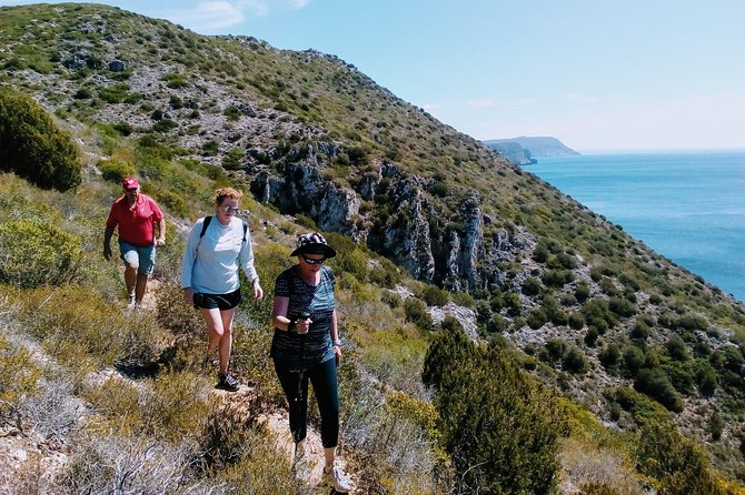 Mindful Coastal Hike in Arrabida – Secret Beach by the Atlantic - Azoia and the payoff of the “wild side”