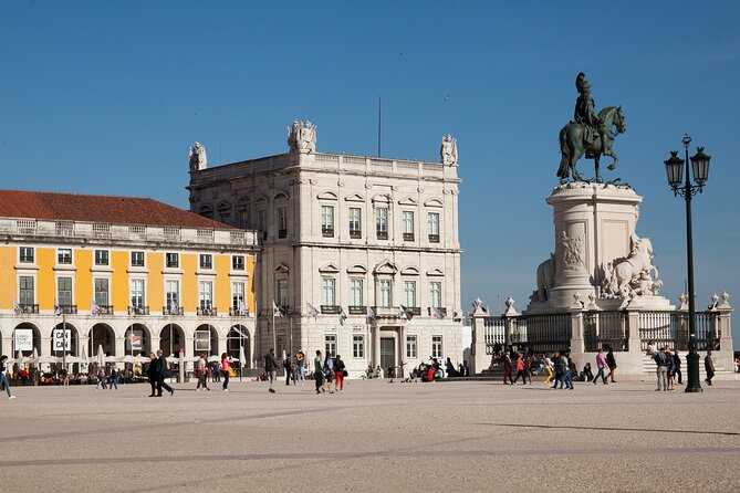 Mon Ami Burguês - Lisbon City Center Private Tuk Tuk Tour - Igreja de São Roque: Baroque chapels and Jesuit roots