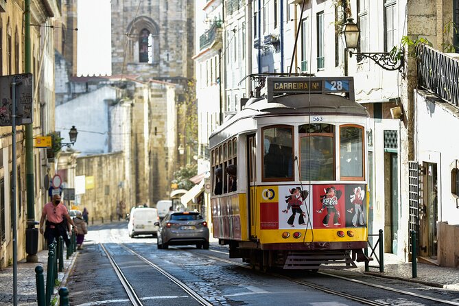 Mon Ami Burguês - Lisbon City Center Private Tuk Tuk Tour - Elevador da Bica: a quick pass with Lisbon’s old-meets-leaning feel