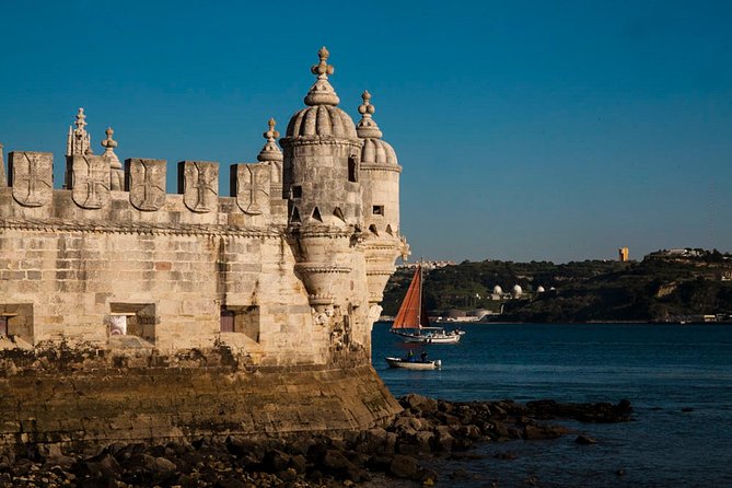 Mon Ami Navegador - Belém and Alcântara Private Tuk Tuk Tour - Stop 3: Padrão dos Descobrimentos and Portugal’s sea-story