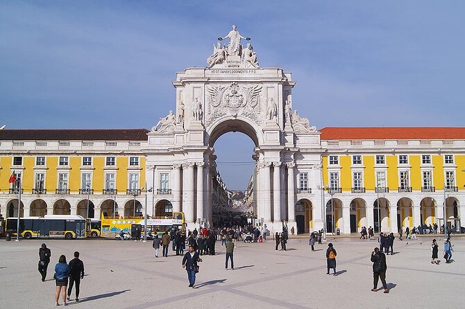 Morning Lisbon Sanctuary of Christ the King,Castelo &Belem Tower - A Smooth Morning Circuit Through Lisbon’s Most Photogenic Stops