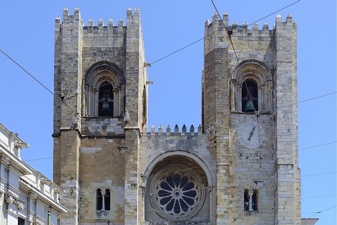 Morning Lisbon Sanctuary of Christ the King,Castelo &Belem Tower - Castelo Views: The Best Kind of Time for Photos