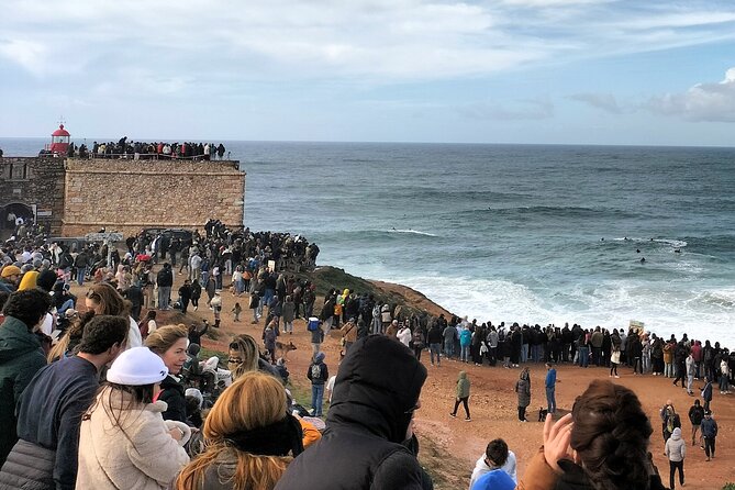 Nazaré, Óbidos and Alcobaça, Full Day Private Tour from Lisbon - Alcobaça town: rivers, bridges, and the easy guided walk