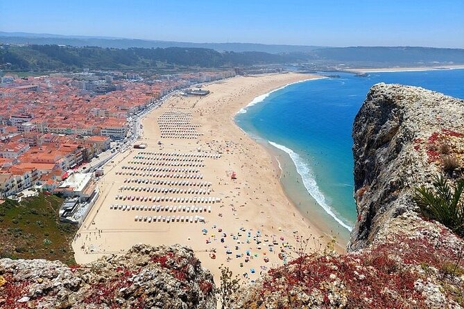 Nazaré Óbidos - Waves and History Private Tour from Lisbon - Who Should Book This Óbidos-and-Nazaré Tour?